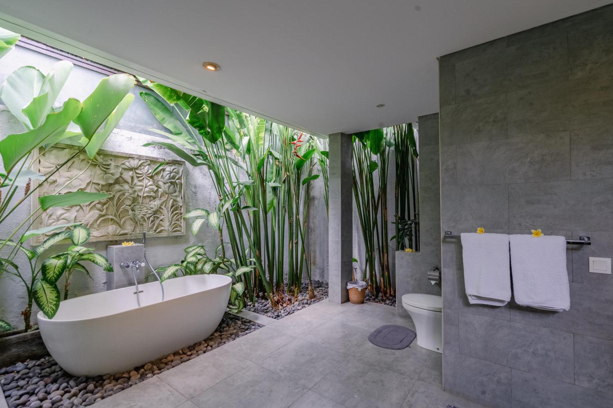 Becca By Deals Hospitality Seminyak (Bali)